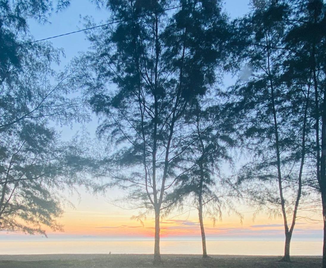 Paka Tamim Seaview Hotel ภายนอก รูปภาพ