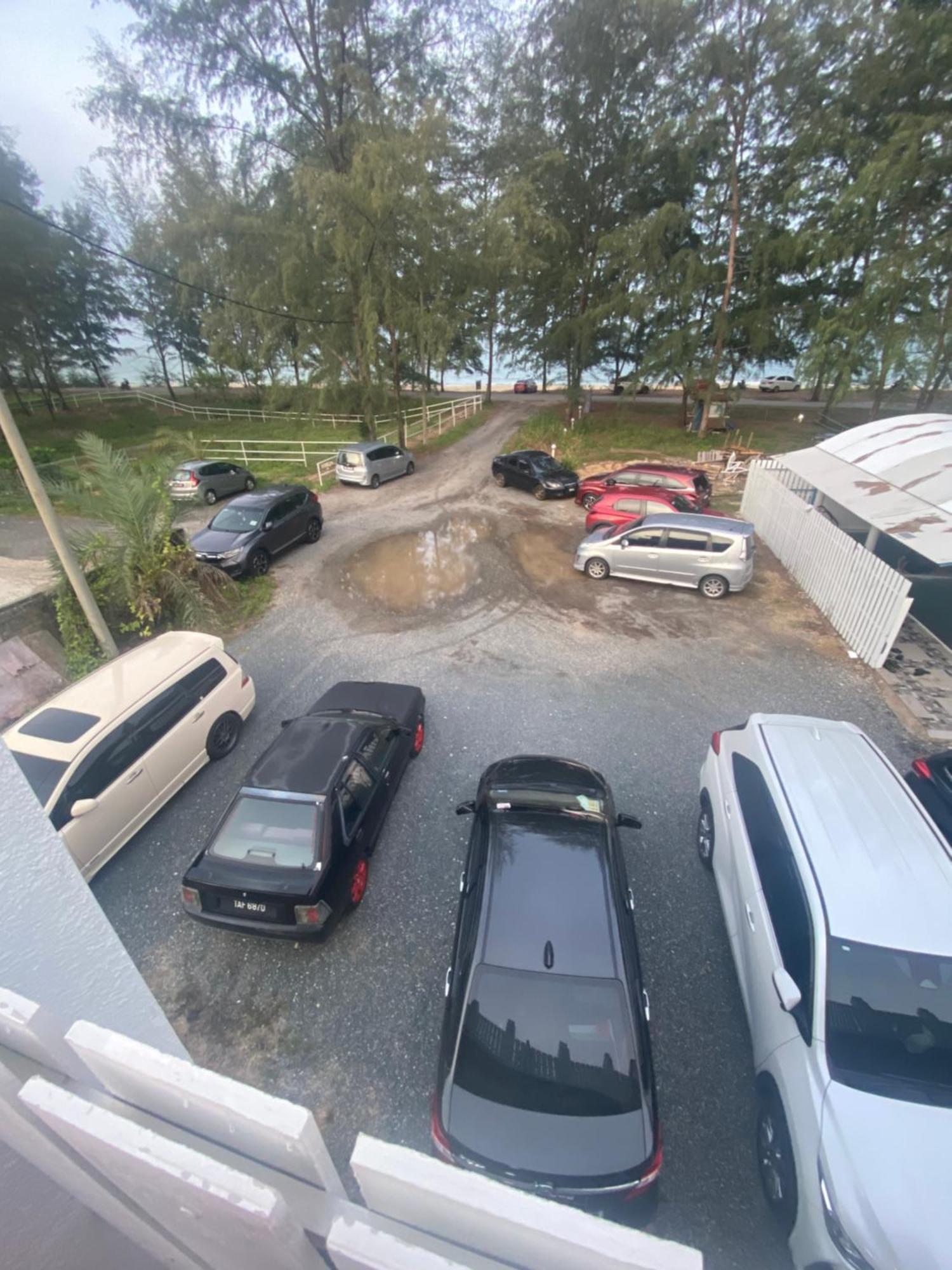 Paka Tamim Seaview Hotel ภายนอก รูปภาพ